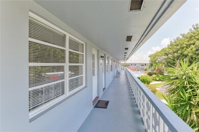FRONT ENTRANCE CATWALK