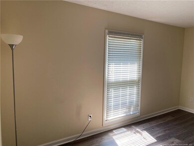 4454 Chesterbrook Dr, Fayetteville, NC 28314 - photo 3