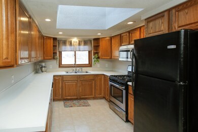 10233 n 10th st-106