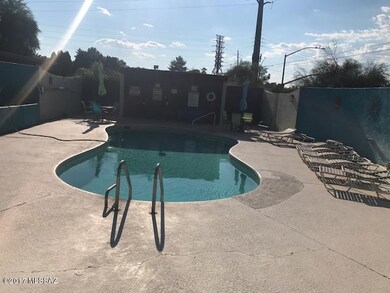 Community pool
