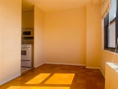 225 St Pauls Ave unit 7A, Jersey City, NJ 07306 - photo 4