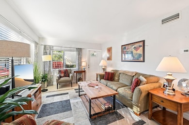 1424 Holly Heights Dr unit 1, Fort Lauderdale, FL 33304 - photo 7