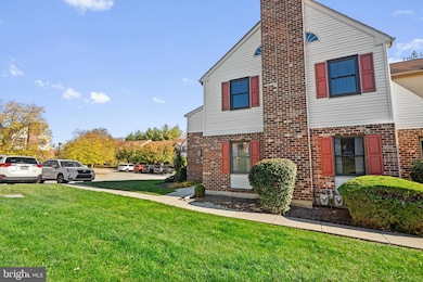 365 Norris Hall Ln, Norristown, PA 19403 - photo 3