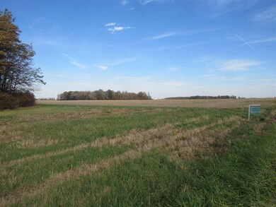 300 S 450 E, Tipton, IN 46072 - photo 2