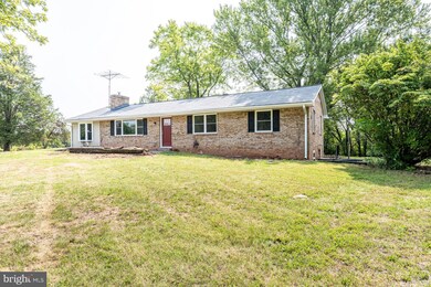 12214 Hooe Rd, Bristow, VA 20136 - photo 3