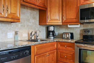 3050 N Palm Aire Dr unit 609, Pompano Beach, FL 33069 - photo 4