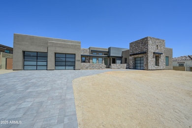 Four-sided architecture