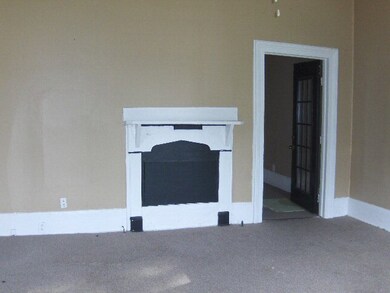 990 Maple St, Macon, GA 31201 - photo 2