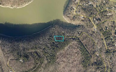 565 Edgewater Rd, Burnside, KY 42519 - photo 2