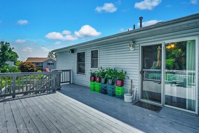 4 Independence Way Howell NJ-large-014-1