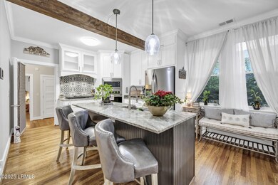 9-web-or-mls-617 Graymore-107
