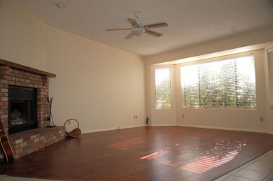 06-Living Room