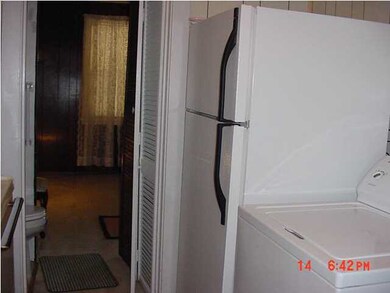 Refrigerator, Washer & Dryer Stay