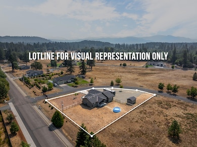 601 E Forks Cir, Cave Junction, OR 97523 - photo 2