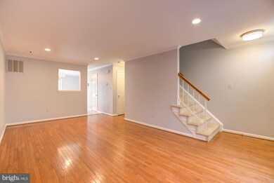 12843 Mill Brook Ct, Woodbridge, VA 22192 - photo 7