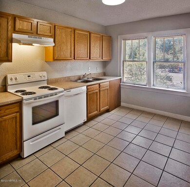 3953 Herschel St unit B, Jacksonville, FL 32205 - photo 4