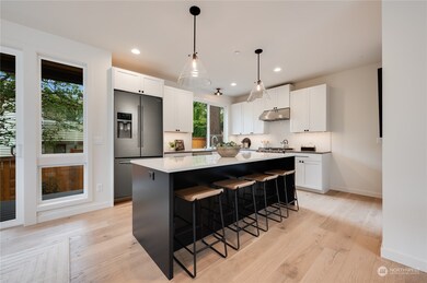 Gourmet Kitchen with large island