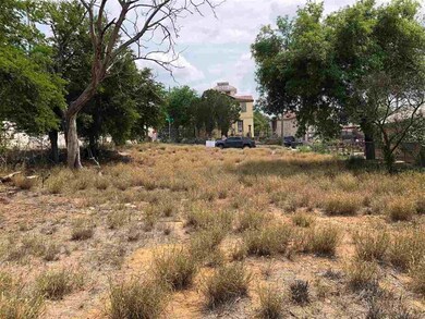 120 E Musser St, Laredo, TX 78040 - photo 3