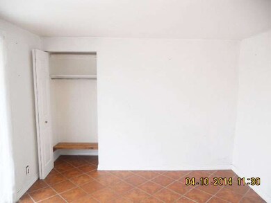 317 Amarillo Dr, Carpentersville, IL 60110 - photo 6