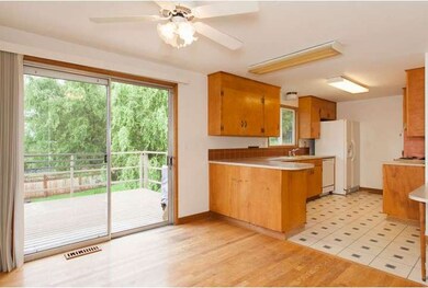 1029 Glen St, Edmonds, WA 98020 - photo 6