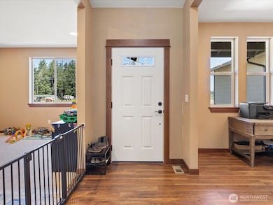 606 288th St E, Roy, WA 98580 - photo 5