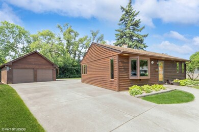 3908 Redwing Ct, Rolling Meadows, IL 60008 - photo 2