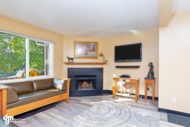 Living Room_KI_12-FULL