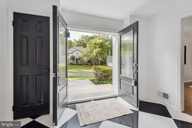 9224 Fall River Ln, Potomac, MD 20854 - photo 4