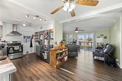 1612 Main St, Osawatomie, KS 66064 - photo 7