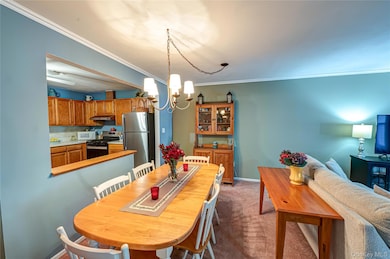 82 Leeward Ct, Port Jefferson, NY 11777 - photo 4