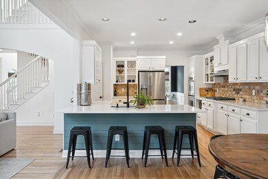 Kitchen to Breakfast Room