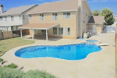 Another angle of the oversized backyard. There is 