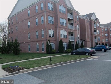 9600 Amberleigh Ln unit P, Perry Hall, MD 21128 - photo 2