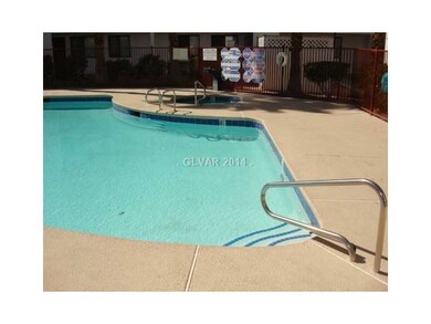 Swimming Pool/Hot Tub/Sauna.
