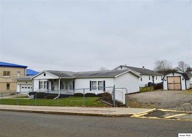 107 W Rambo St, Danville, OH 43014 - photo 2