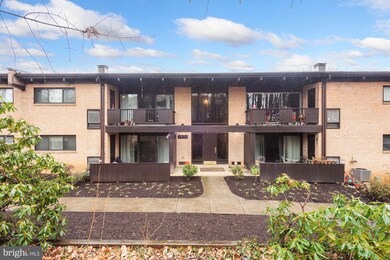 7833 Enola St unit TA11, McLean, VA 22102 - photo 2