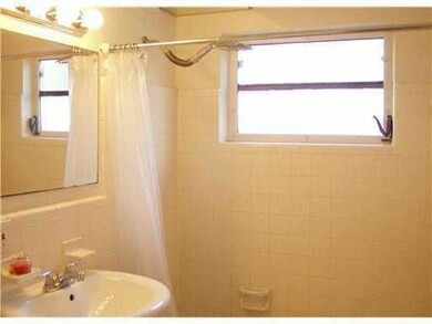 4205 N Flagler Dr unit 1, West Palm Beach, FL 33407 - photo 7