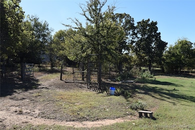 424933 E 1030 Rd, Checotah, OK 74426 - photo 5