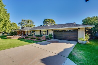 Great 2 Car Garage
