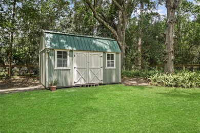 2122 Stadium Dr, Alvin, TX 77511 - photo 5