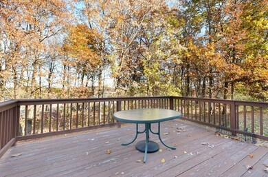 57 Lebeaux Dr, Shrewsbury, MA 01545 - photo 3