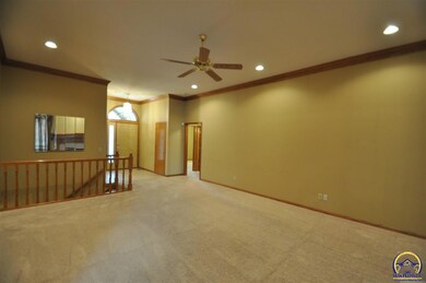 2724 SW Chauncey Ct, Topeka, KS 66614 - photo 6