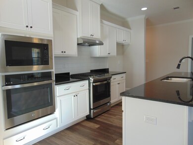 227 Bonhill St