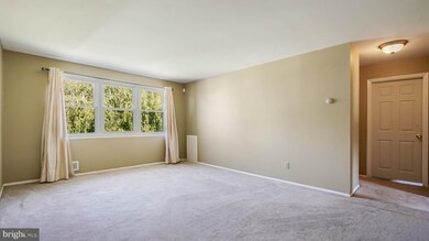 300 Glyndon Dr, Reisterstown, MD 21136 - photo 5