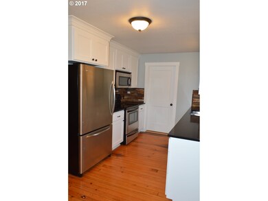 607 S Chehalem St, Newberg, OR 97132 - photo 5