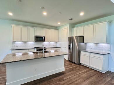 13658 Balanced Rock Dr, Conroe, TX 77384 - photo 6