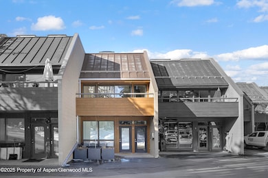 319 Aabc unit CD, Aspen, CO 81611 - photo 2