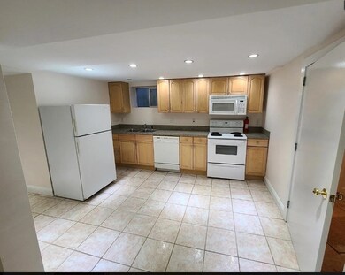 1 Hilltop Rd unit B, Watertown, MA 02472 - photo 2