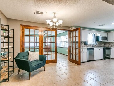 705 W Dewey St, Shawnee, OK 74801 - photo 3