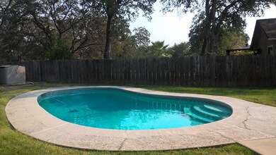 2205 Deerfield Ave, Redding, CA 96002 - photo 2